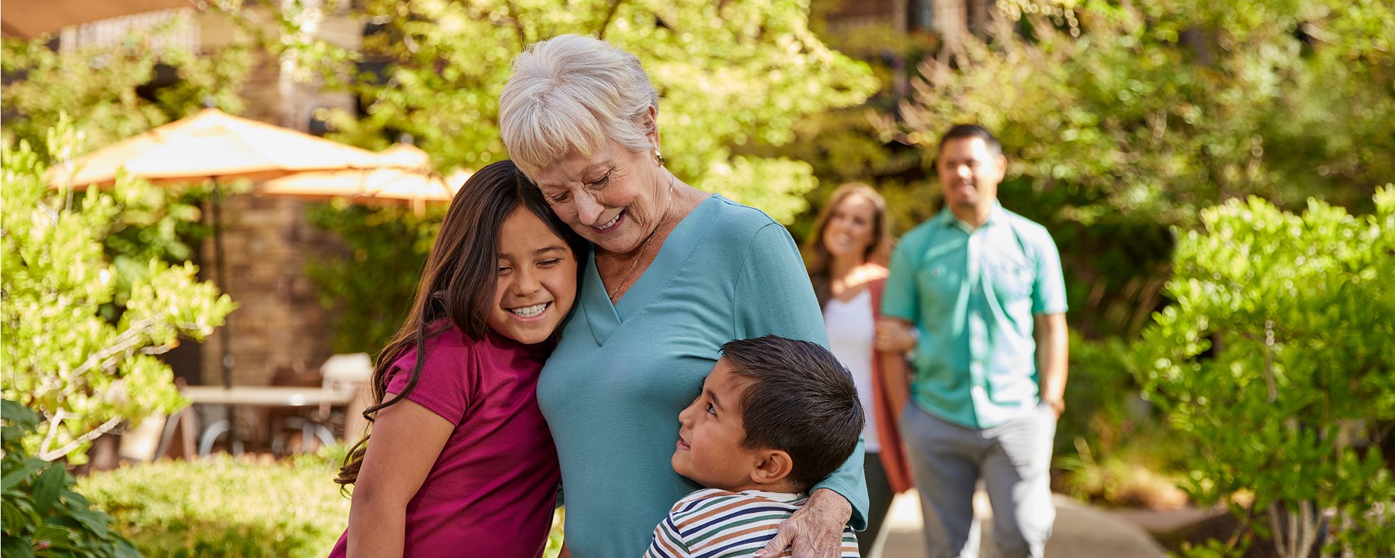TSL_2025_RES_LS_Family_10_courtyard_header_web (1)