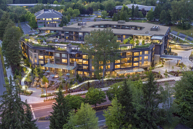 External photo of the Lake Oswego community External photo of the Lake Oswego community