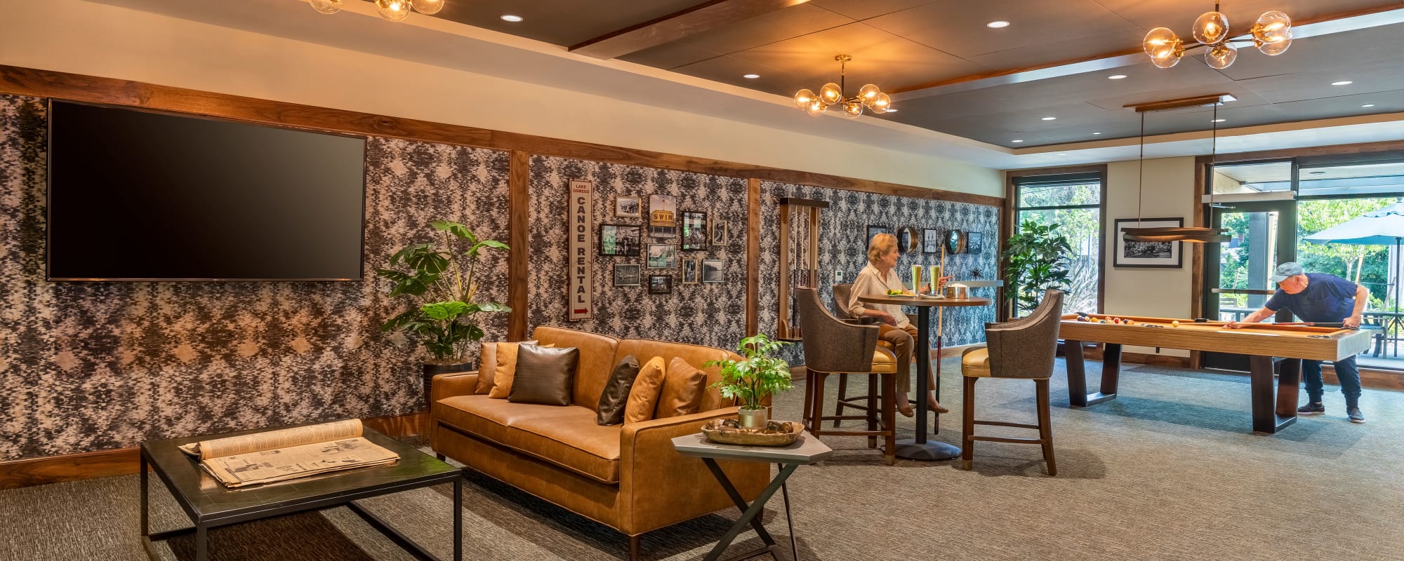 Assisted living at The Springs at Lake Oswego in Lake Oswego, Oregon