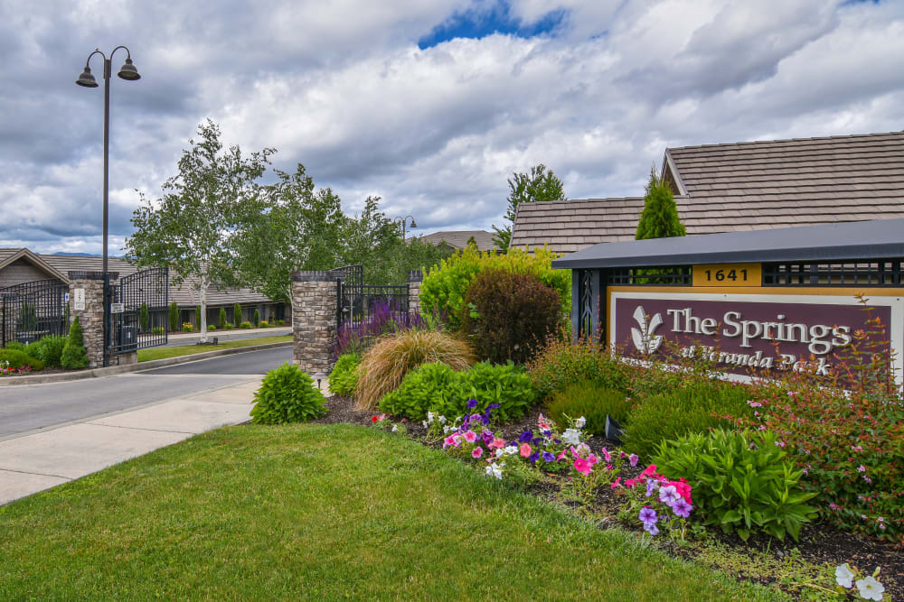 Front entrance to The Springs at Veranda Park facility in Medford, Oregon